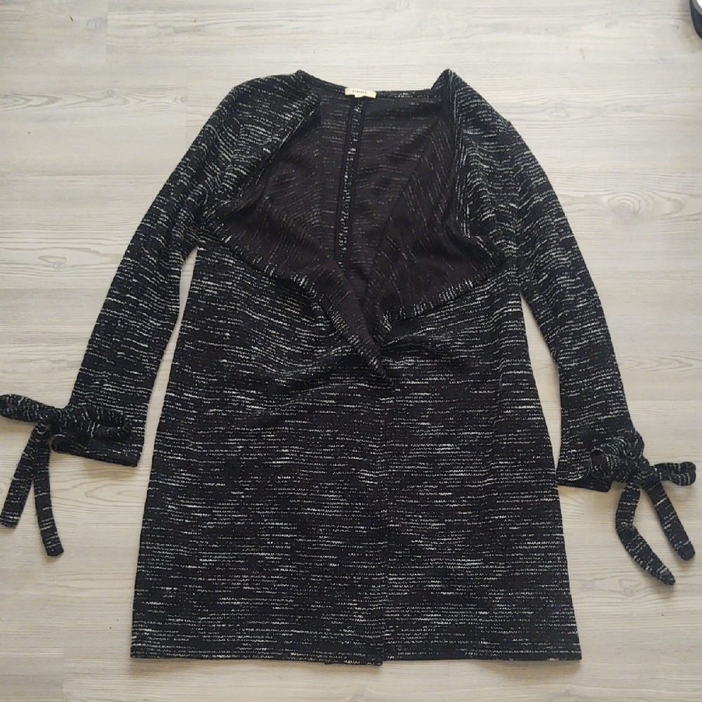 Pleione Black and White Knit Cardigan